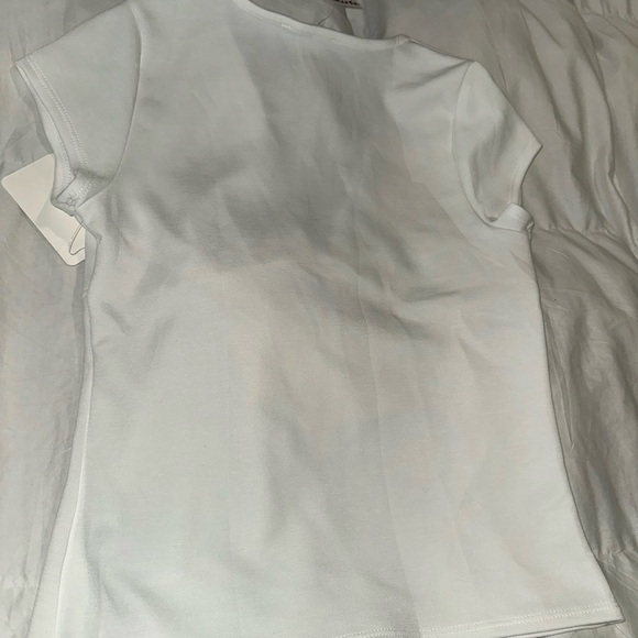 Gaze Classic White Top - Picture 4 of 4